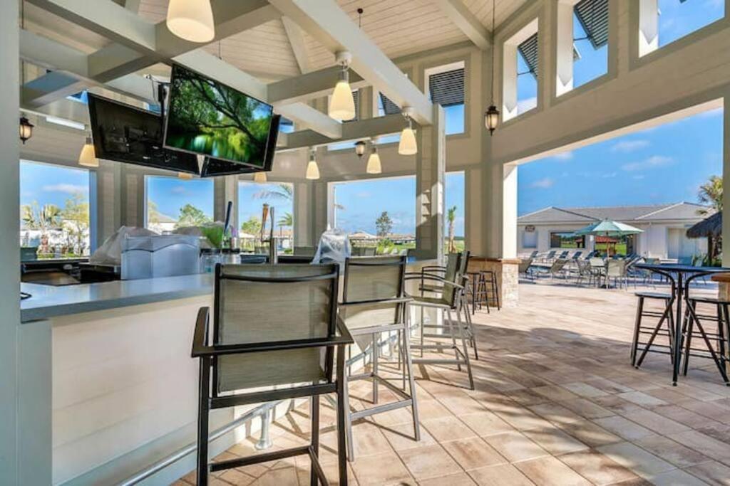 קיסימי Makin Memories Gated Resort Style Community Storey Lake מראה חיצוני תמונה